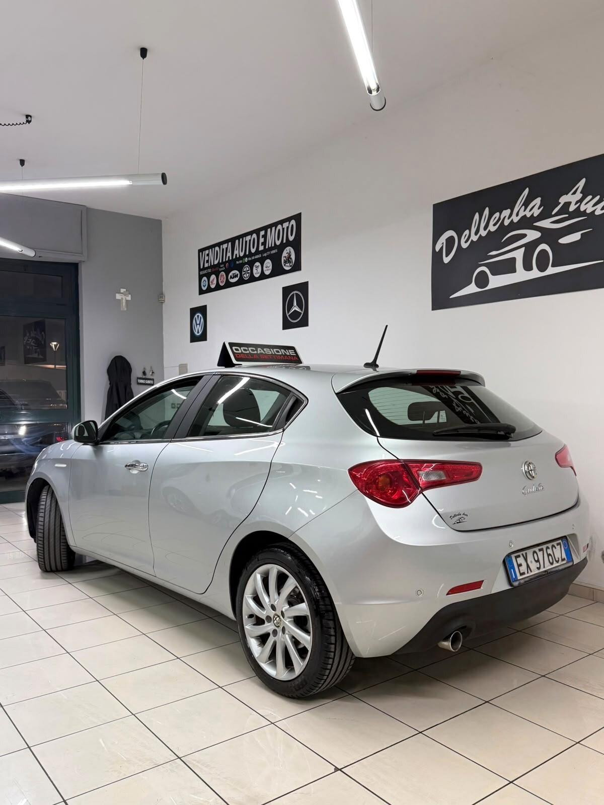 Alfa Romeo Giulietta 1.6 JTDm-2 105 CV Exclusive