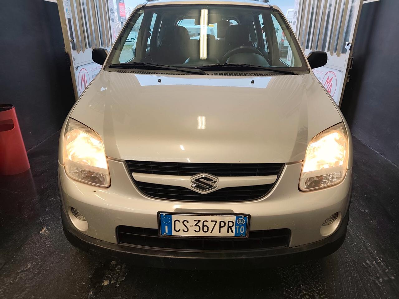 Suzuki Ignis 4x4 1500 gpl