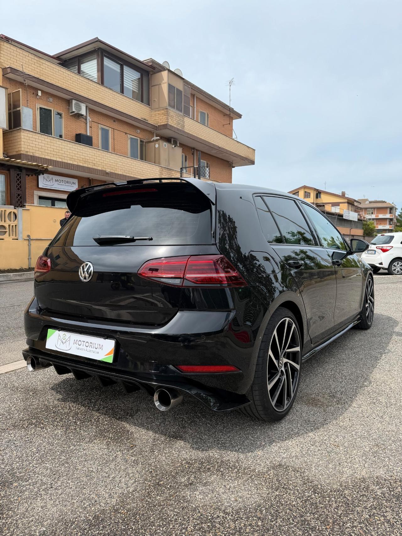 Volkswagen Golf 1.6 TDI 115 CV 5p. Business BlueMotion Technology