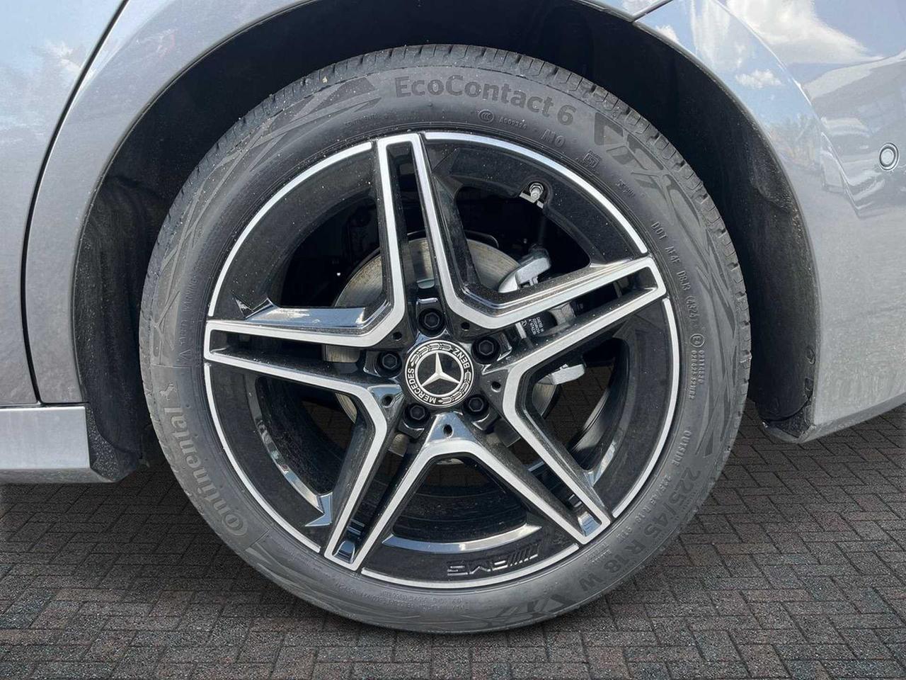 Mercedes-Benz A 180 d Automatic
