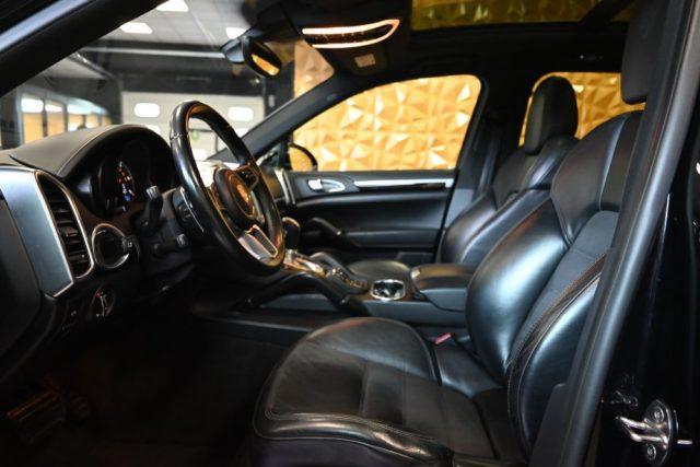 PORSCHE Cayenne 3.0 TDI V6 TIP.TET.21"PASM NAVI CHRONO SED.TURBO