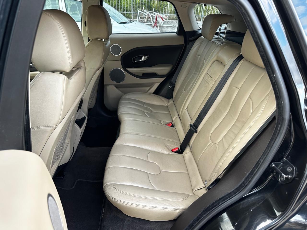 RANGE ROVER EVOQUE 2.2 TD4 150CV PRESTIGE BLACK