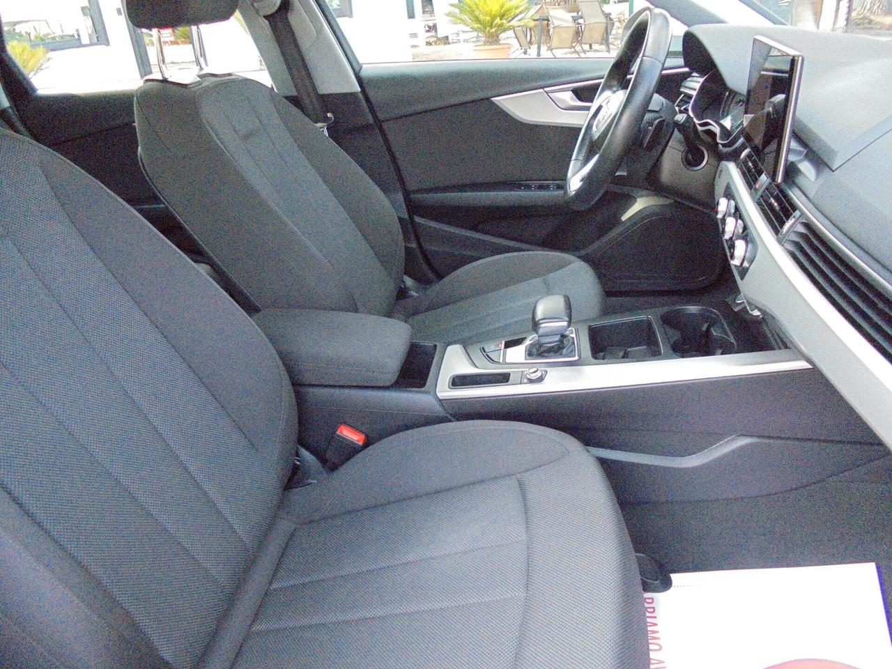 Audi A4 Avant 40 TDI S tronic Business
