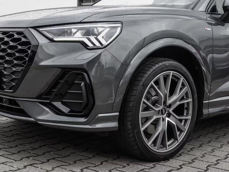 Audi Q3 Q3 SPB 40 TDI quattro S tronic Identity Black 20" Matrix Led