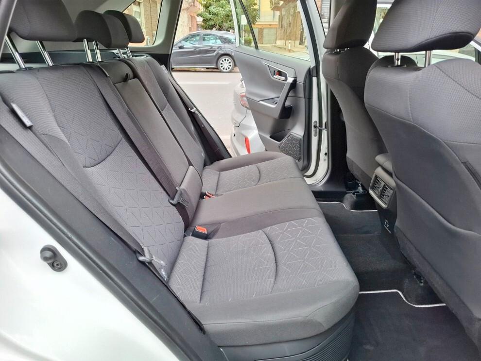 Toyota RAV 4 2.5 HYBRID SOLI 40000 KM SENZA VINCOLI DI FINANZIAMENTO