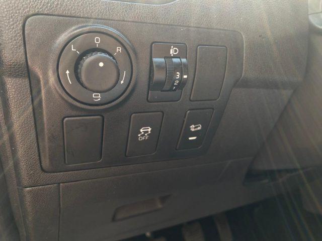 MAHINDRA KUV100 1.2 VVT GPL K8 NAVIGATORE -RETROCAMERA