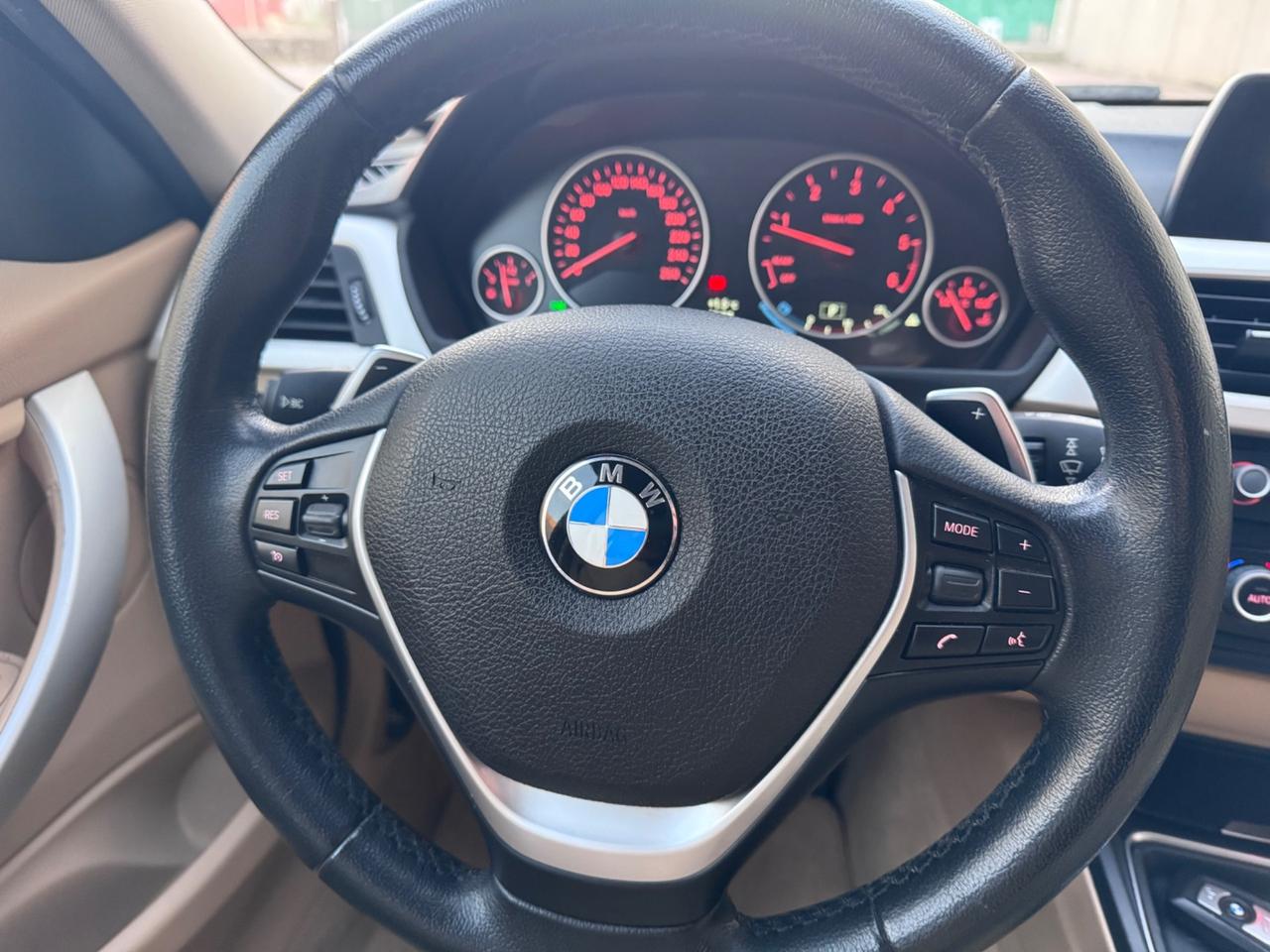 Bmw 320 320d xDrive Touring