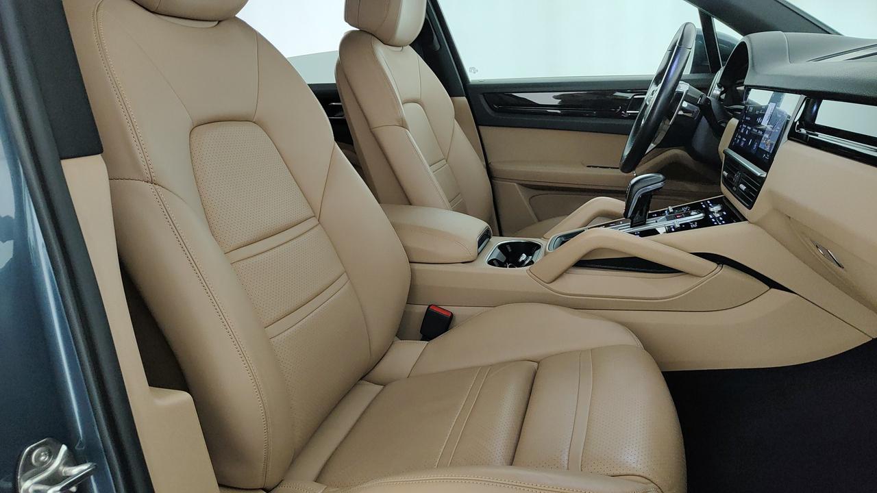 PORSCHE Cayenne 3.0 tiptronic