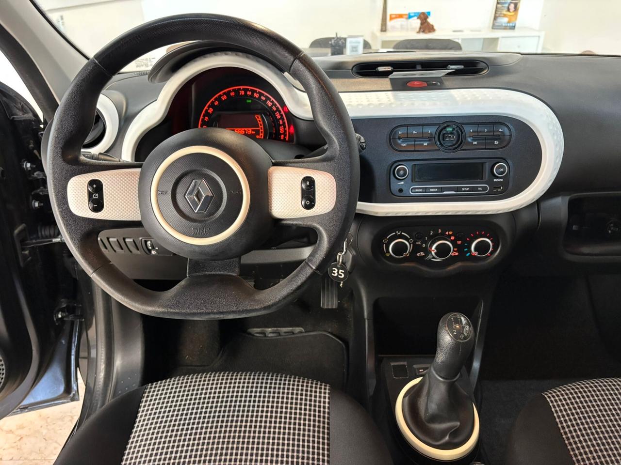 Renault Twingo SCe 69 CV CLIMA