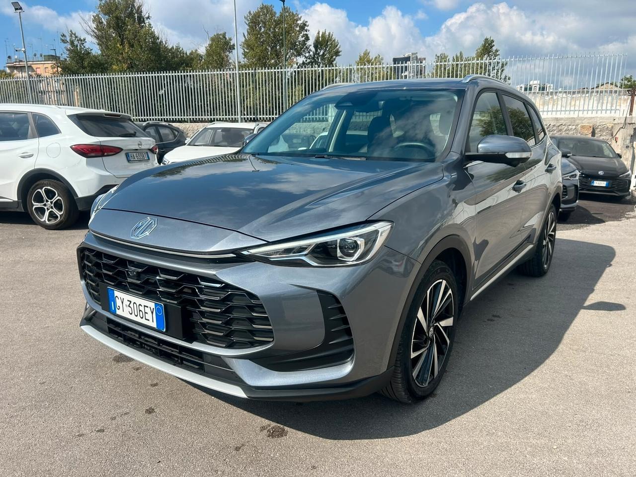MG ZS 1.5 HYBRID LUXURY *SENZA OBBLIGO DI FINANZIAMENTO*