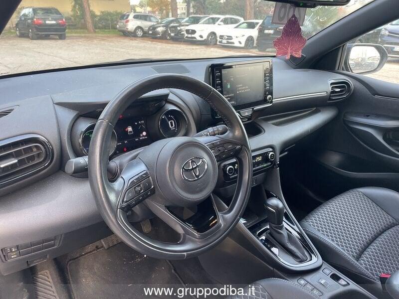 Toyota Yaris IV 2020 1.5h Lounge