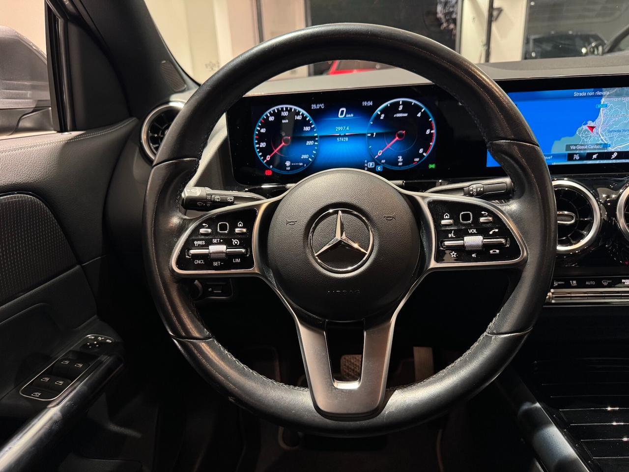 Mercedes-benz GLA 180 d Automatic Sport Plus