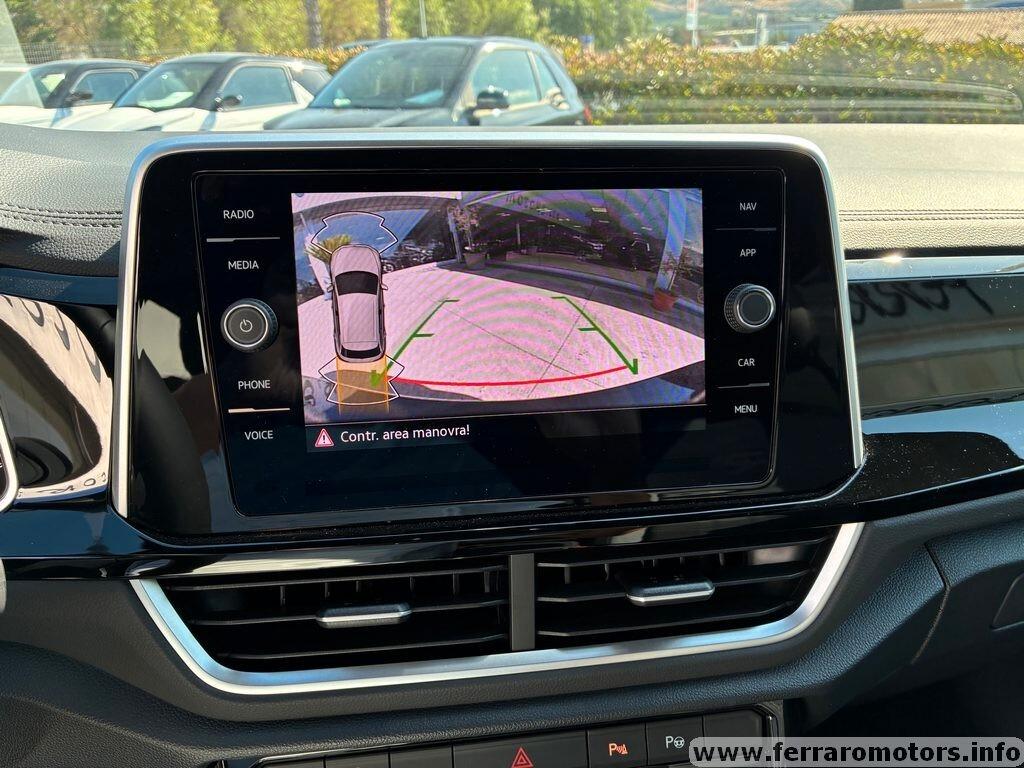 Volkswagen T-Roc 1.0 TSI R-Line a 275euro al mese