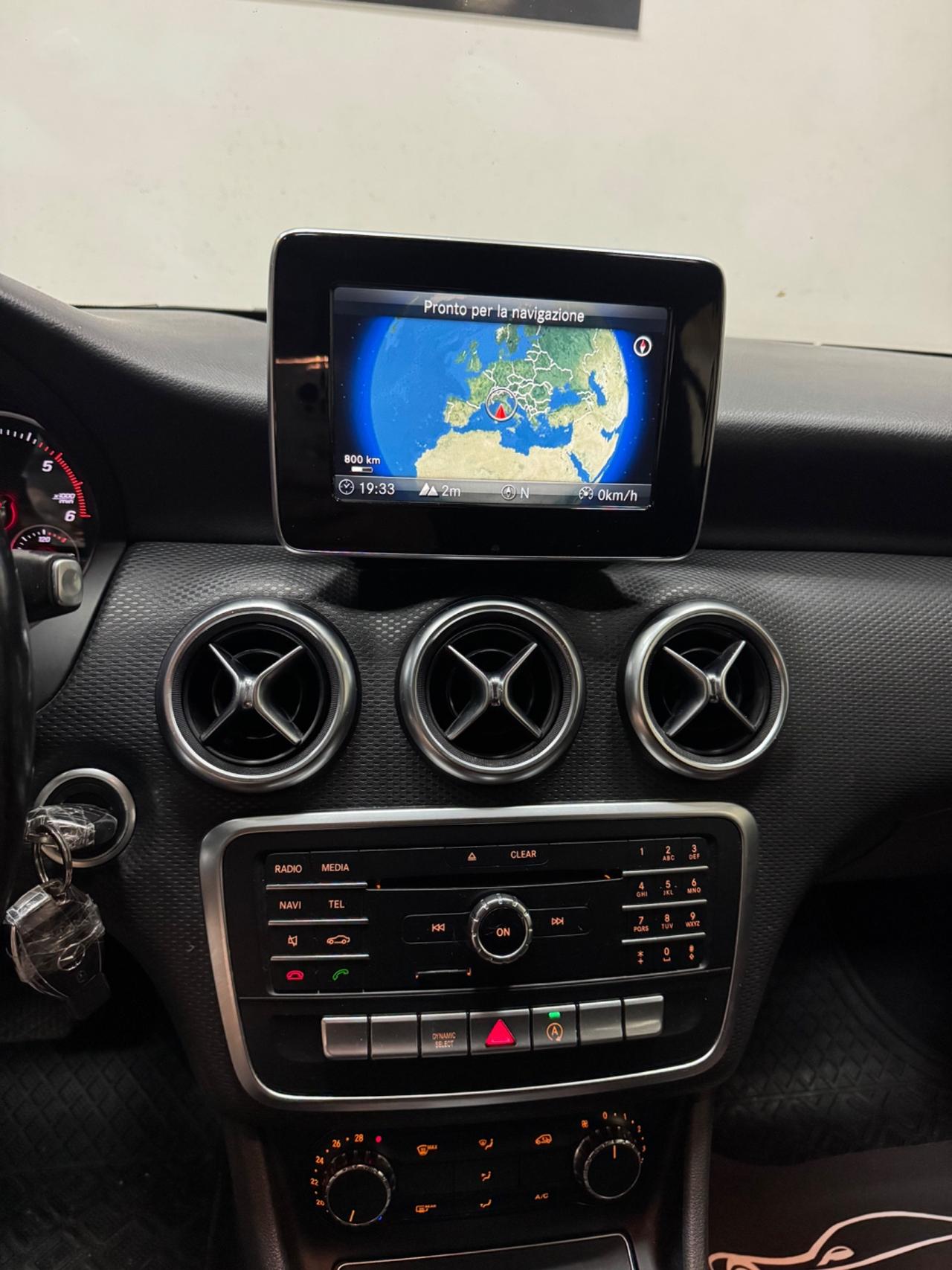 Mercedes-benz A 180 d Automatic Premium