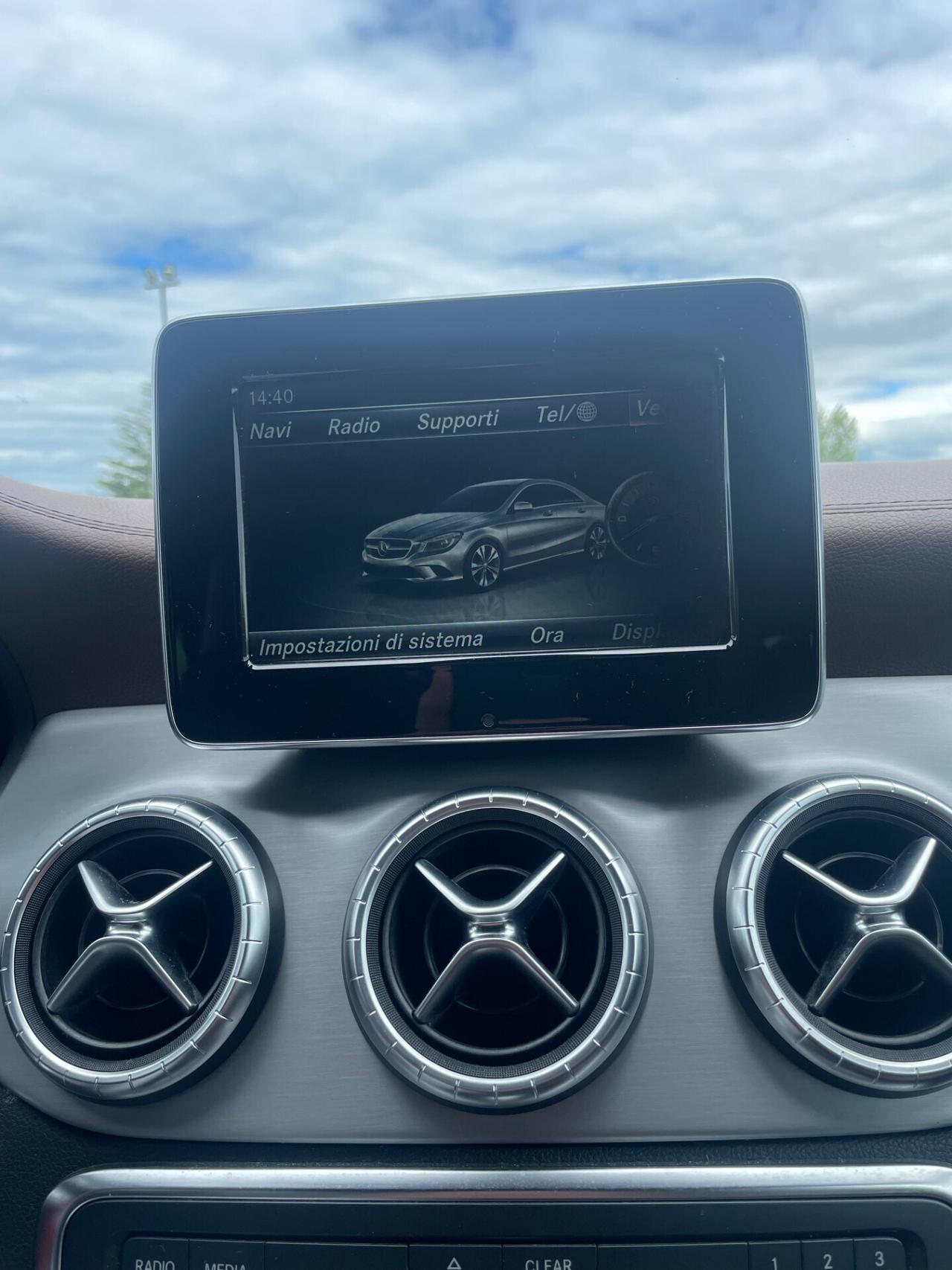 Mercedes-benz CLA 200 CLA 200 CDI Automatic Premium