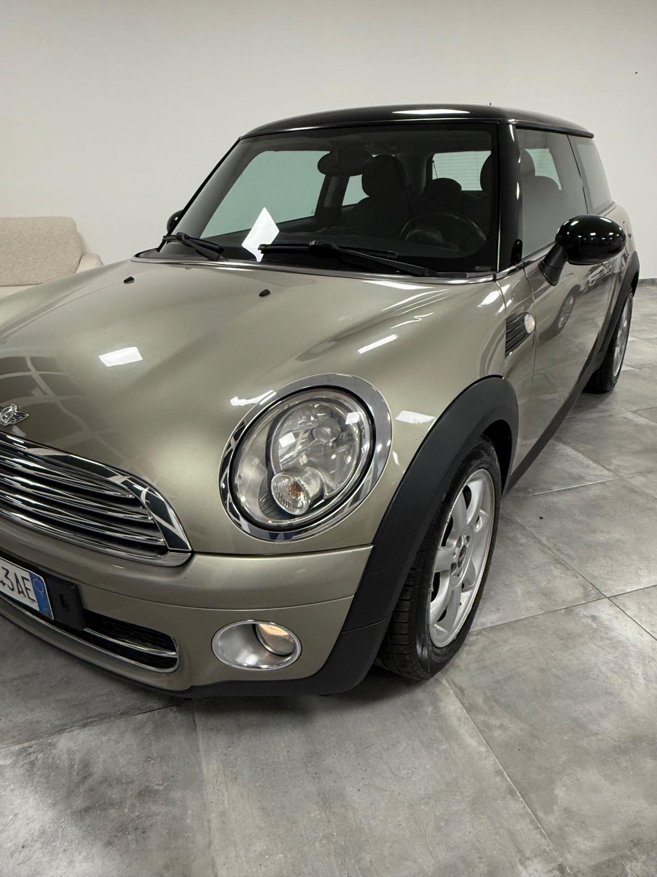 Mini 1.6 16V Cooper D