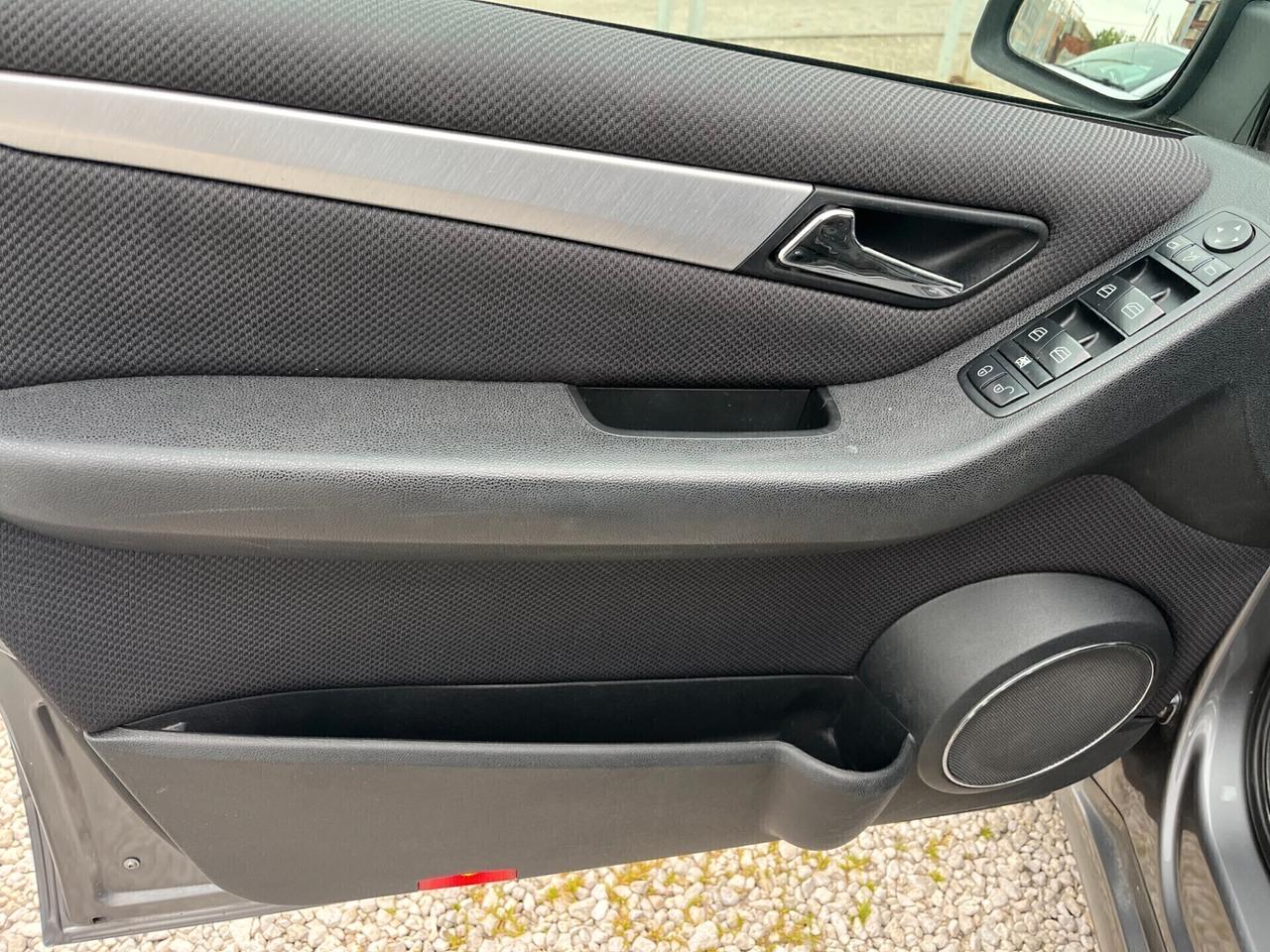 Mercedes-benz A 180 CDI Avantgarde CAMBIO AUTOMATICO