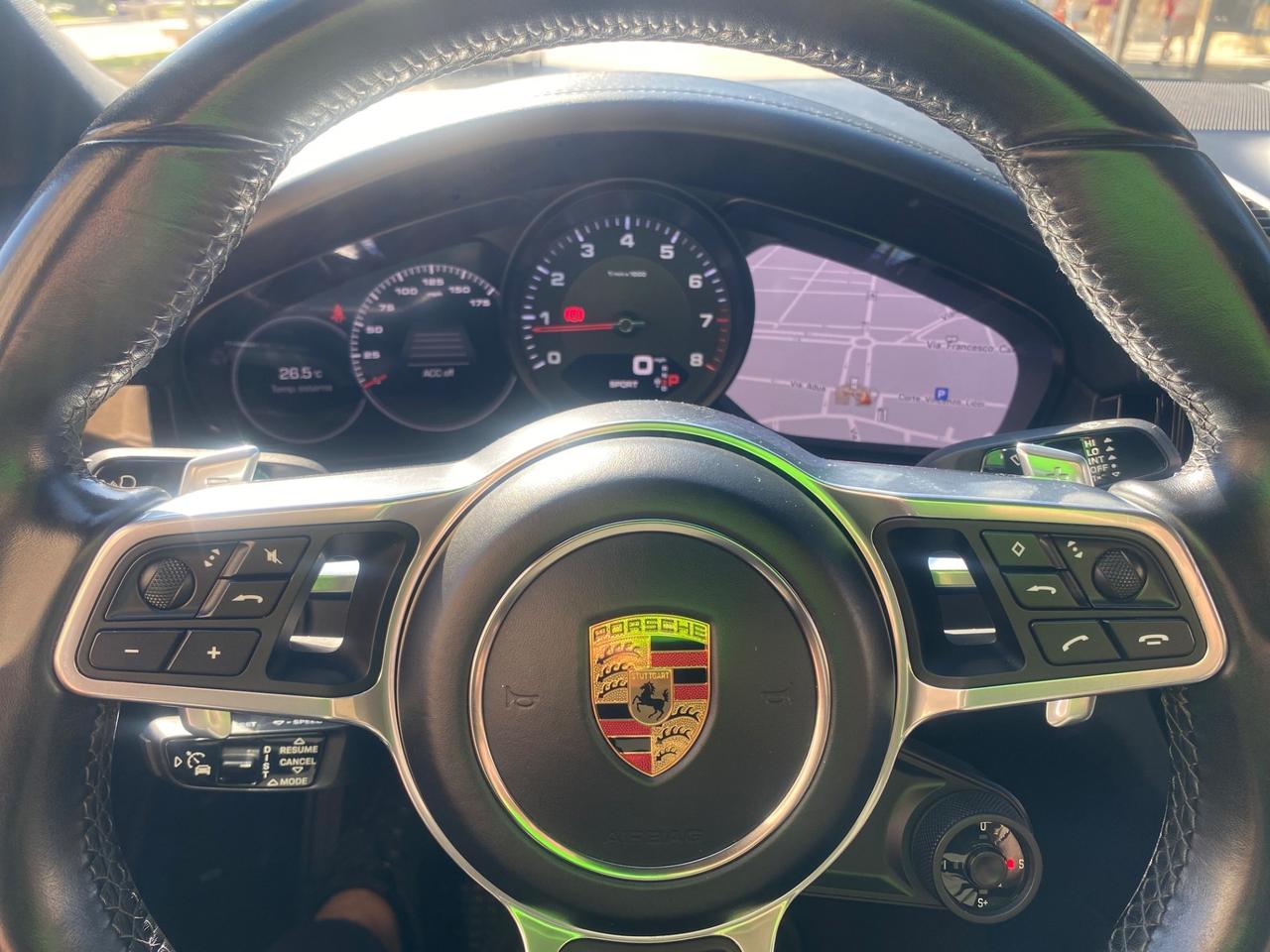 Porsche Cayenne 3.0 V6 E-Hybrid