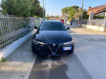 Alfa Romeo Giulia 2.2 Turbodiesel 160 CV AT8 Business