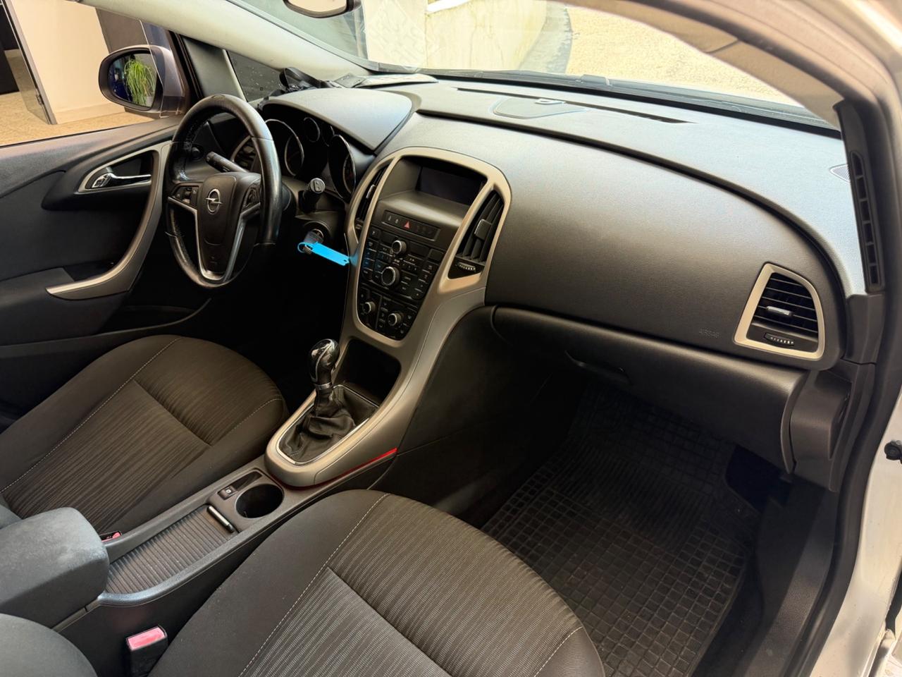 Opel Astra 1.7 CDTI 110CV 5 porte 2010