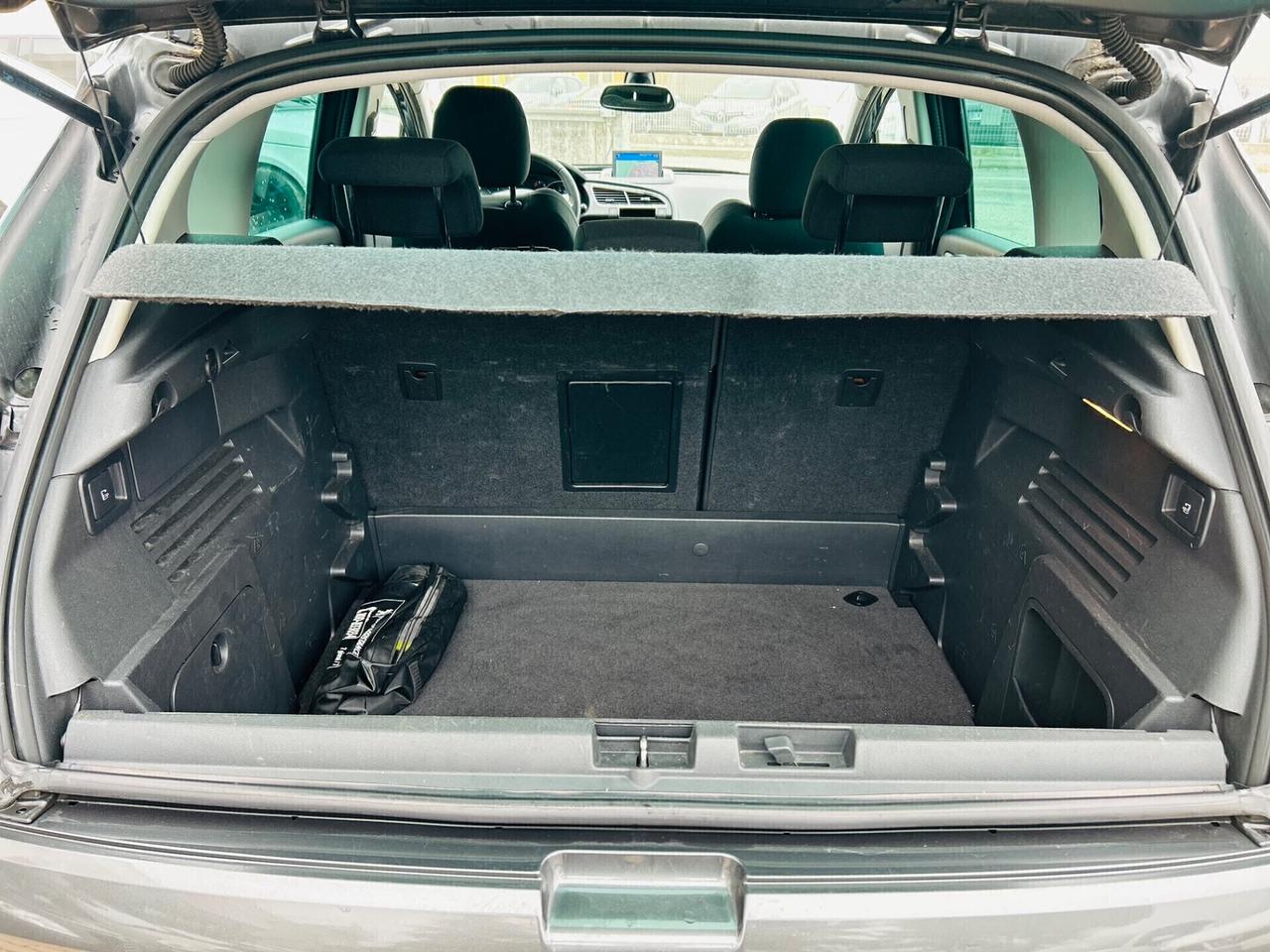 Peugeot 3008 BlueHDi 120 SeS Crossway