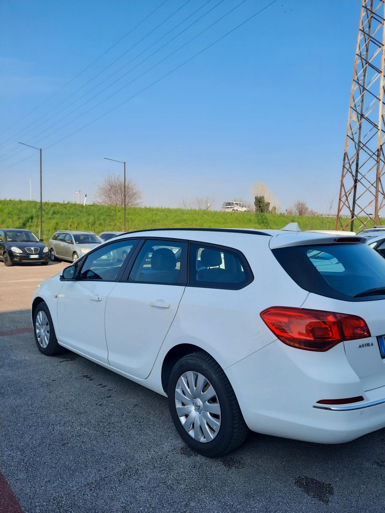 Opel Astra 1.7 CDTI 110CV 5 porte Elective