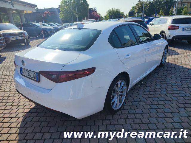 ALFA ROMEO Giulia 2.2 Turbodiesel 160 CV AT8 ROSSO EDITION