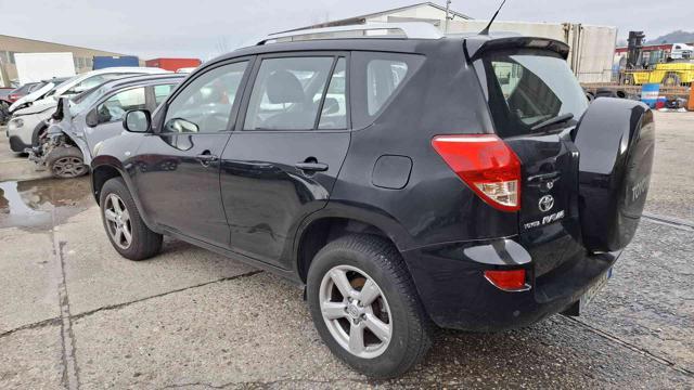 TOYOTA RAV 4 MY23 RAV 2.0 Luxury CAMBIO AUTOMATICO ROTTO