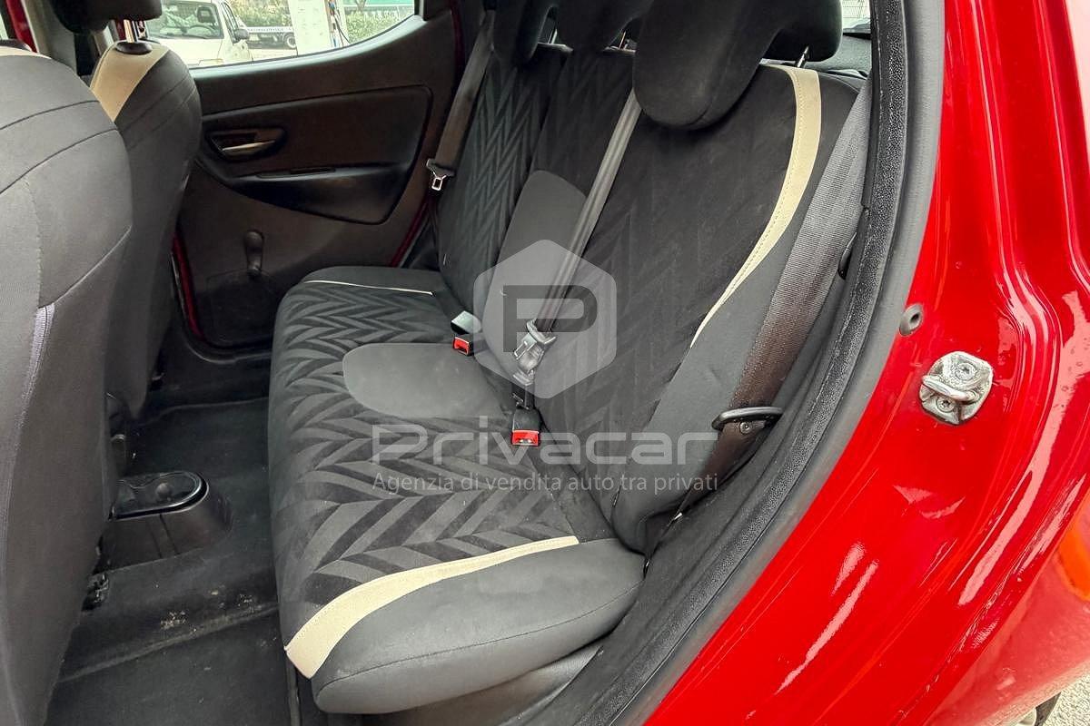 LANCIA Ypsilon 1.2 69 CV 5 porte GPL Ecochic Gold