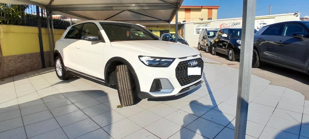 Audi A1 citycarver 25 TFSI Admired