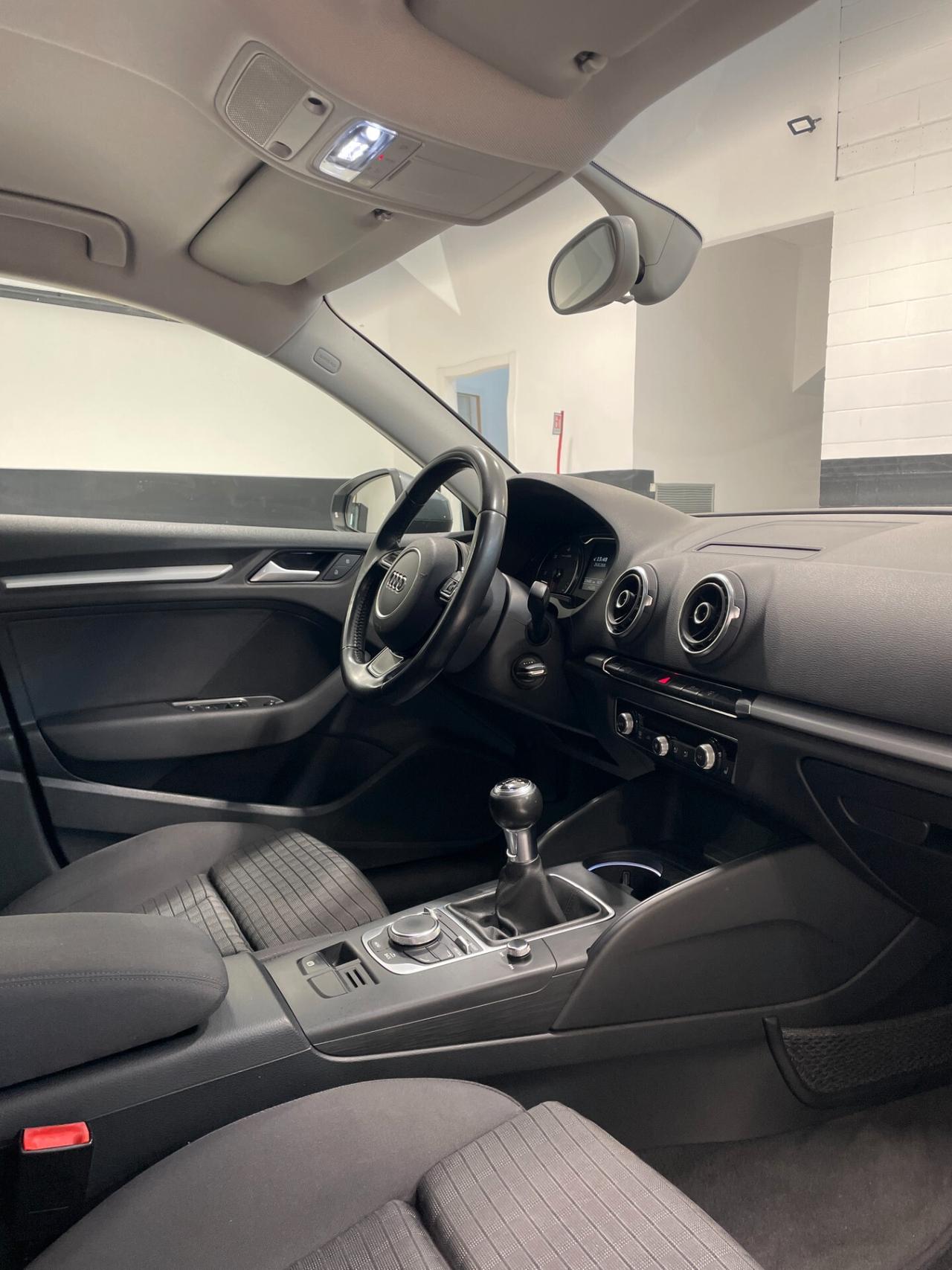 Audi A3 SPB 2.0 TDI 150 CV clean diesel quattro Ambiente