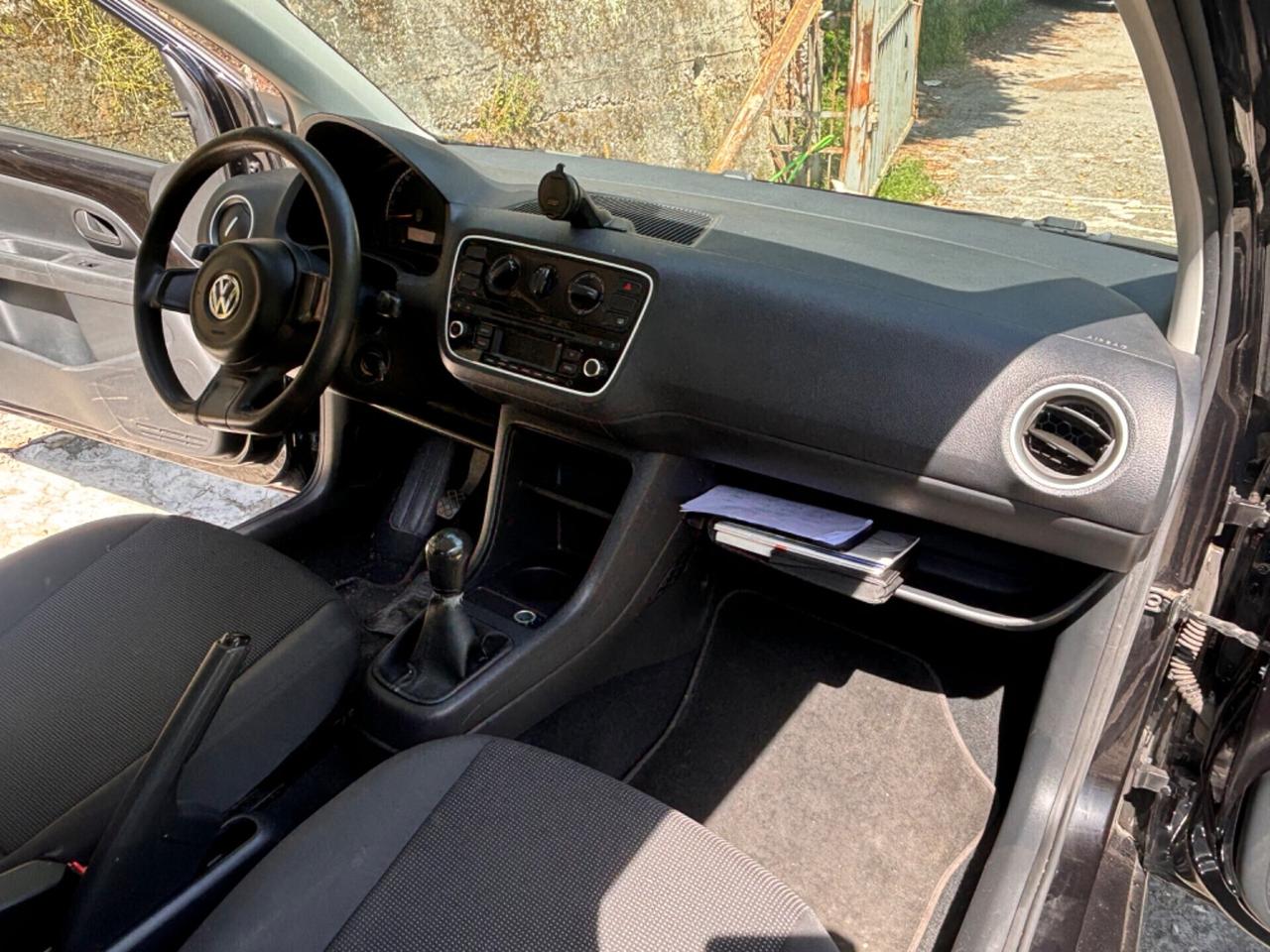 Volkswagen up! 1.0 3p. take