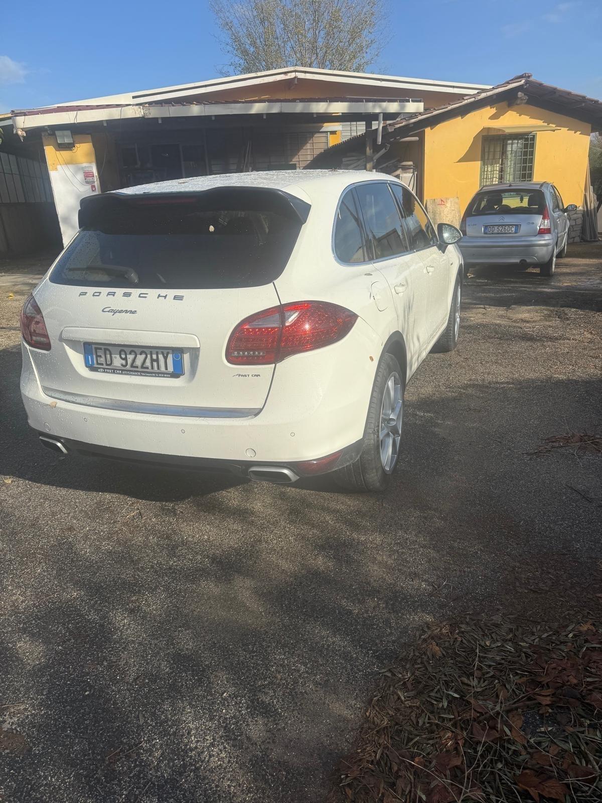 Porsche Cayenne 4.0 S Diesel PARI AL NUOVOp