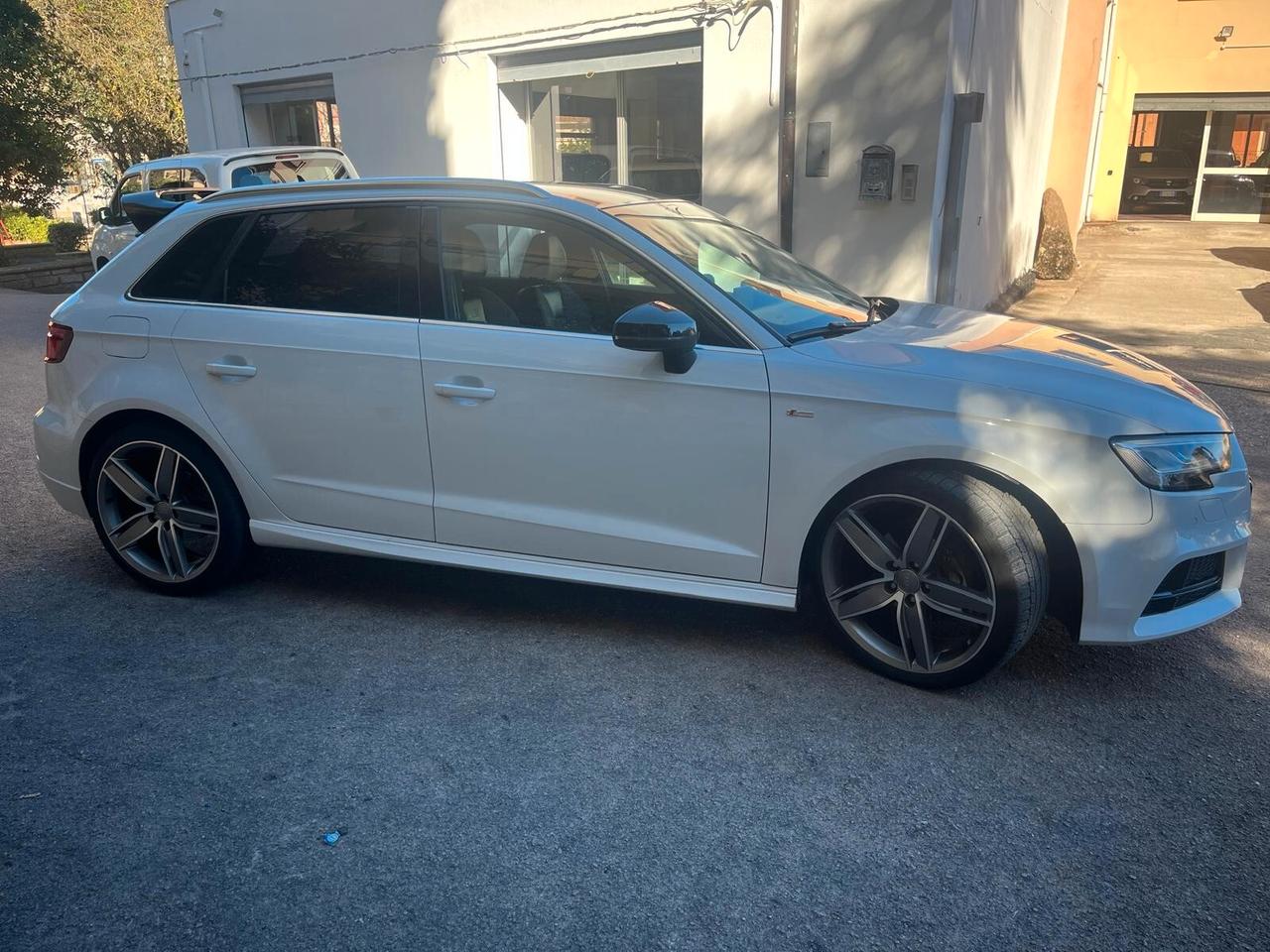 Audi A3 SPB 2.0 TDI S Line