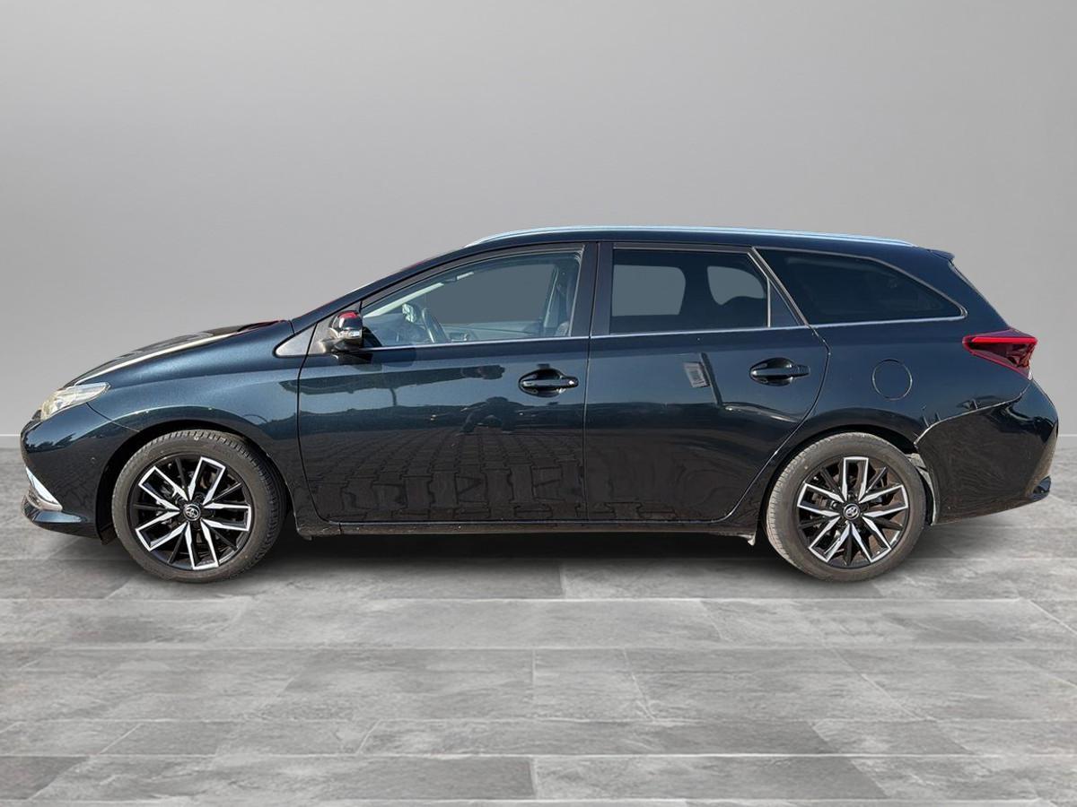 TOYOTA Auris Touring Sports 1.8h Lounge cvt