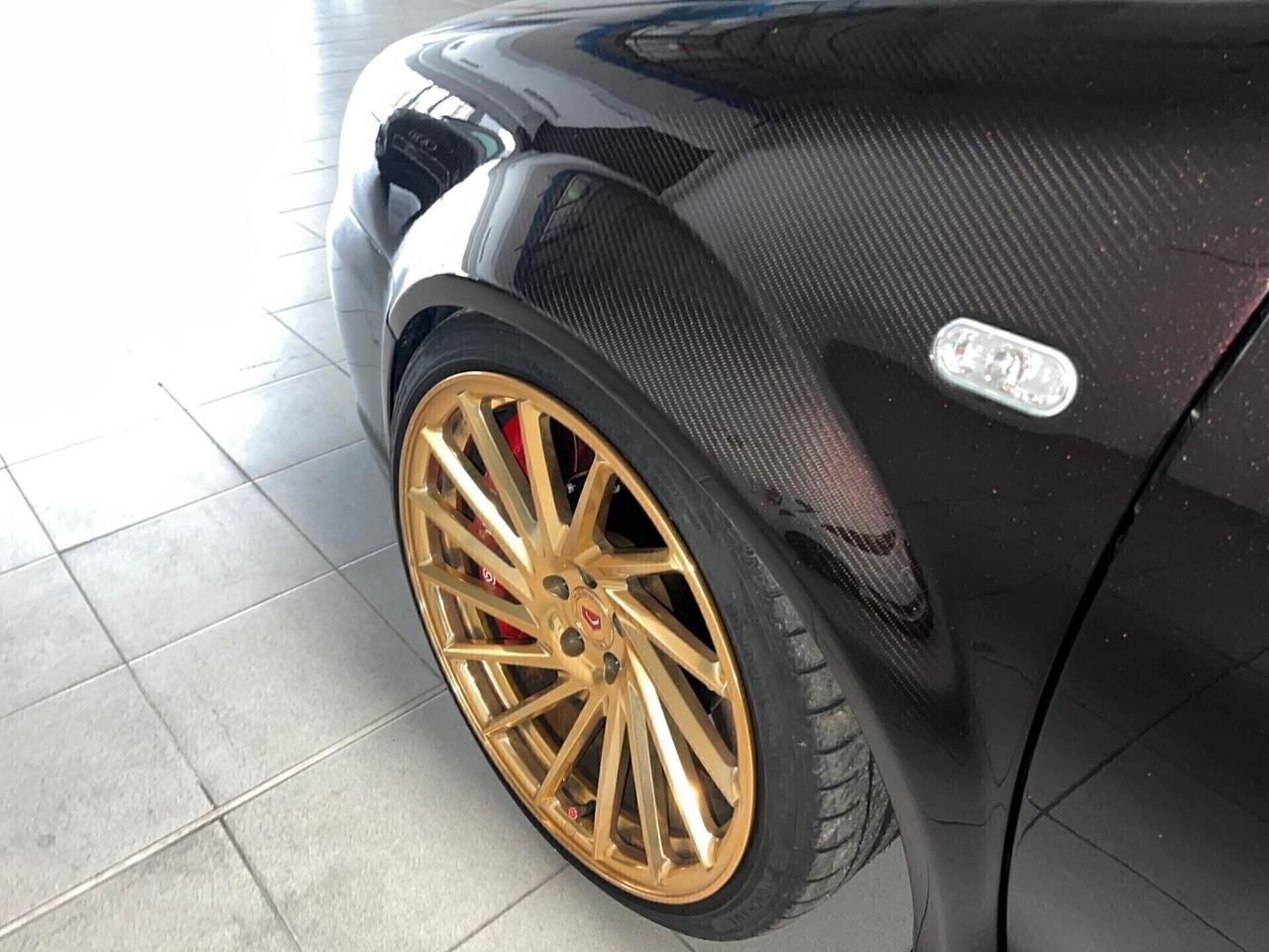 Volkswagen Golf R32