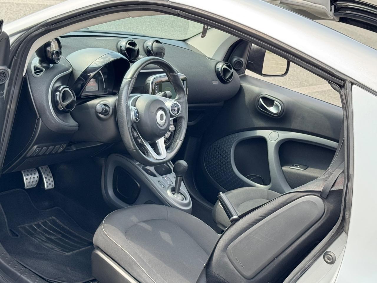 SMART FORTWO 0.9 TURBO 90CV CABRIO PERMUTABILE