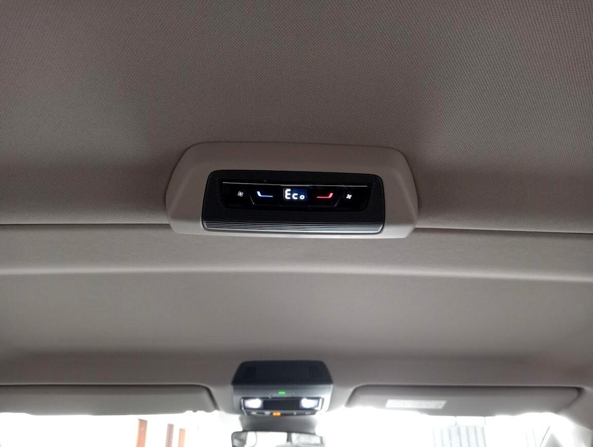 Volkswagen T7 Multivan 1.5 245cv PHEV 4MOTION 4X4 LIFE 7P PRONTA CONS