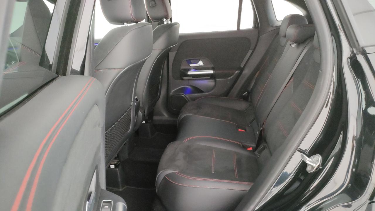 Mercedes-Benz GLA 200 d Premium auto