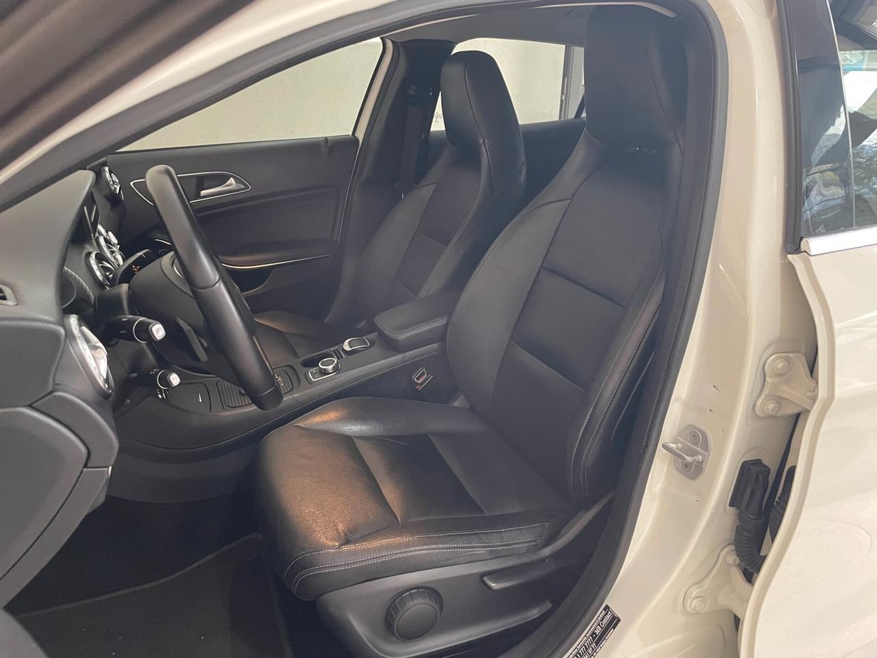 Mercedes-benz GLA 220 d Automatic 4Matic Premium