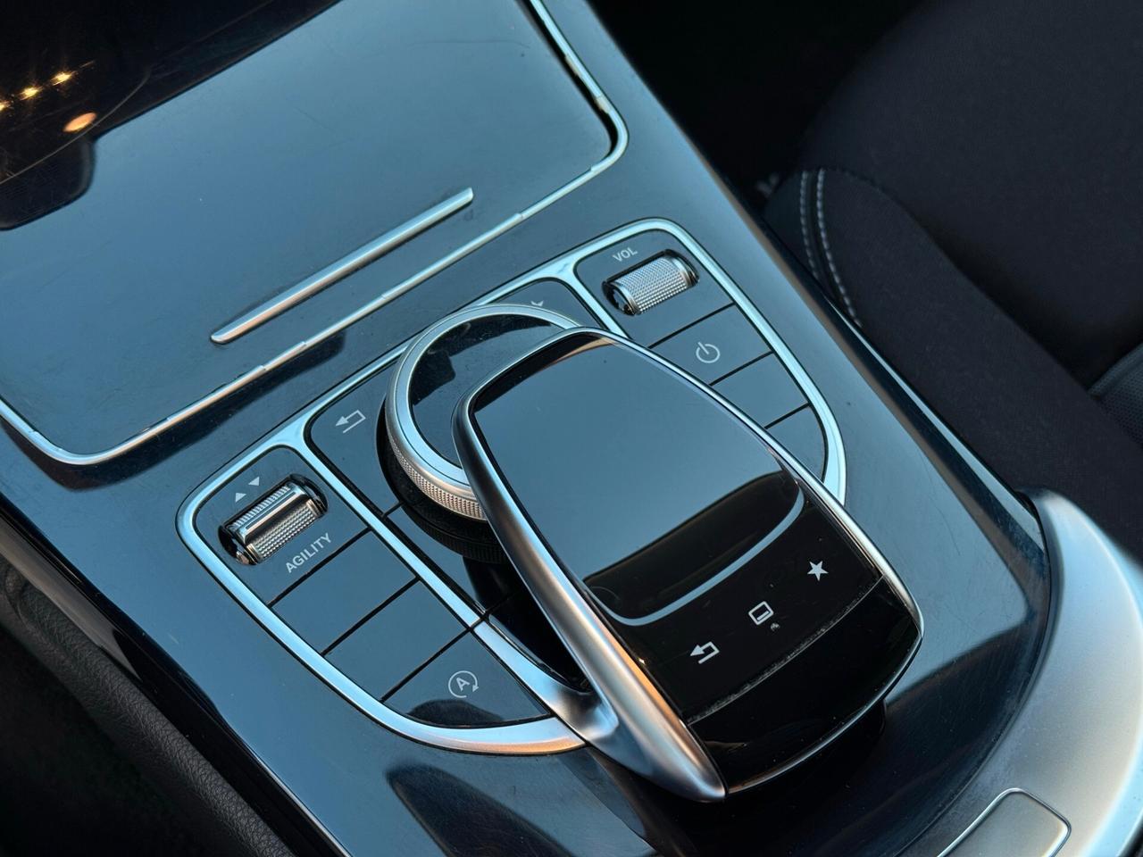 Mercedes-benz C 180 BlueTEC 1.6 Automatic Executive 115 cv