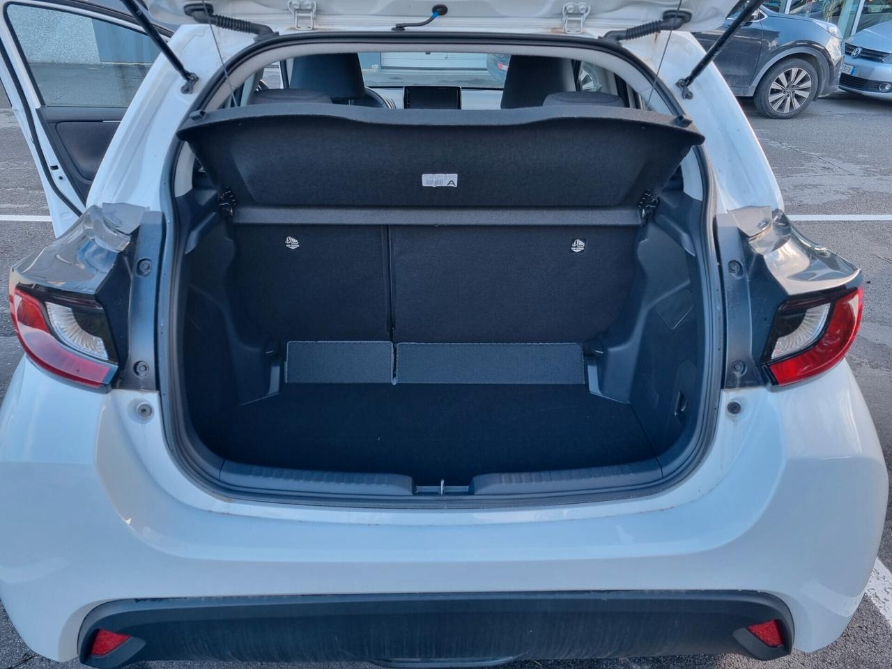 Mazda Mazda2 Hybrid 1.5 VVT e-CVT Full Hybrid Electric Centre-Line