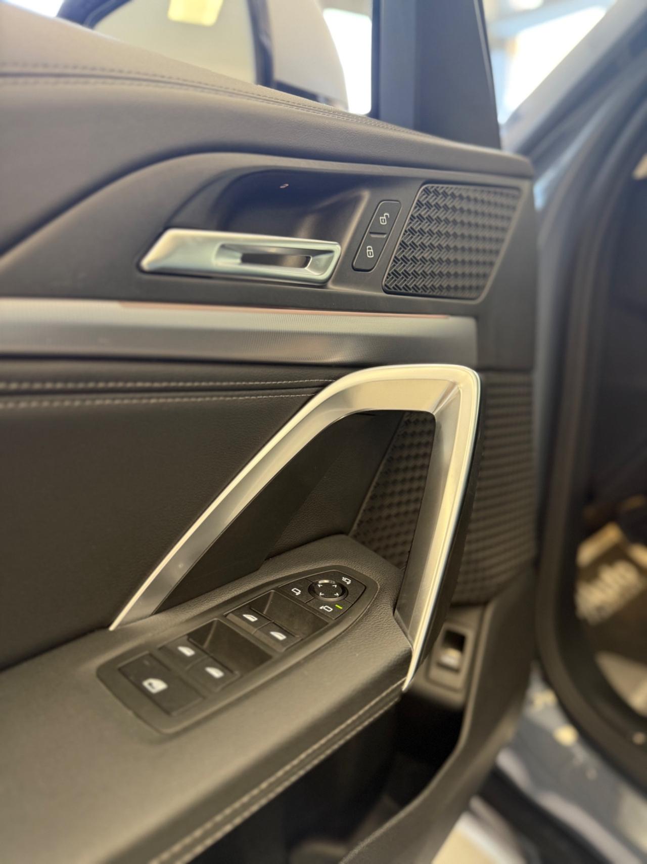 Bmw X1 sdrive18d MSPORT, APPLE CARPLAY,VIRTUAL COCKPIT.TELECAMERA ,INTERNI IN PELLE,FARI FULL LED