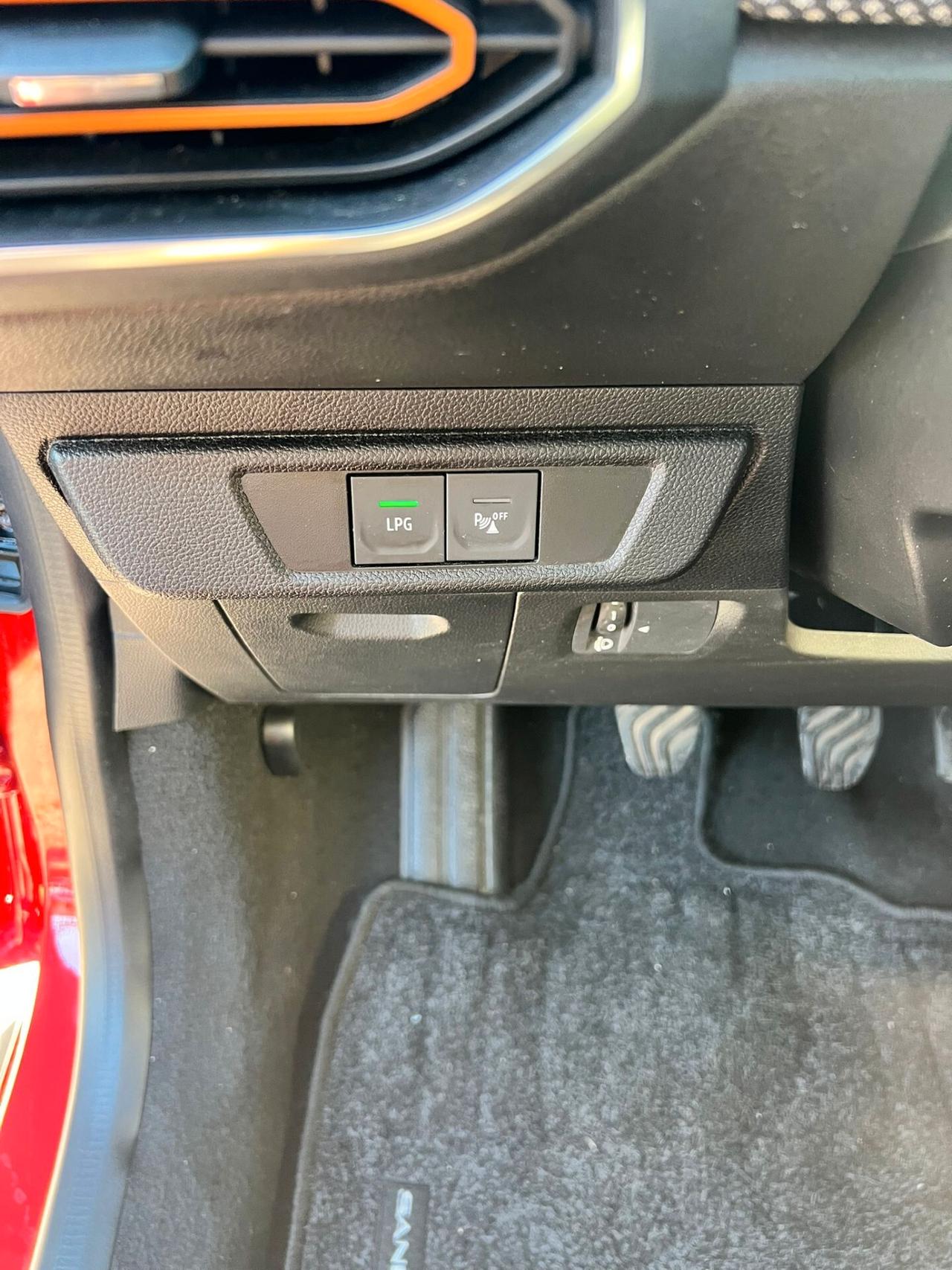 Dacia Sandero Stepway 1.0 TCe 90 CV Essential