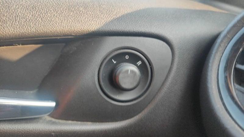 Opel Adam 1.2 70 CV Jam