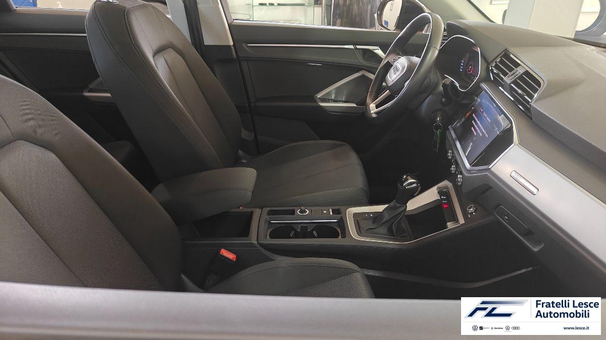 AUDI - Q3 35 2.0 tdi Business s-tronic