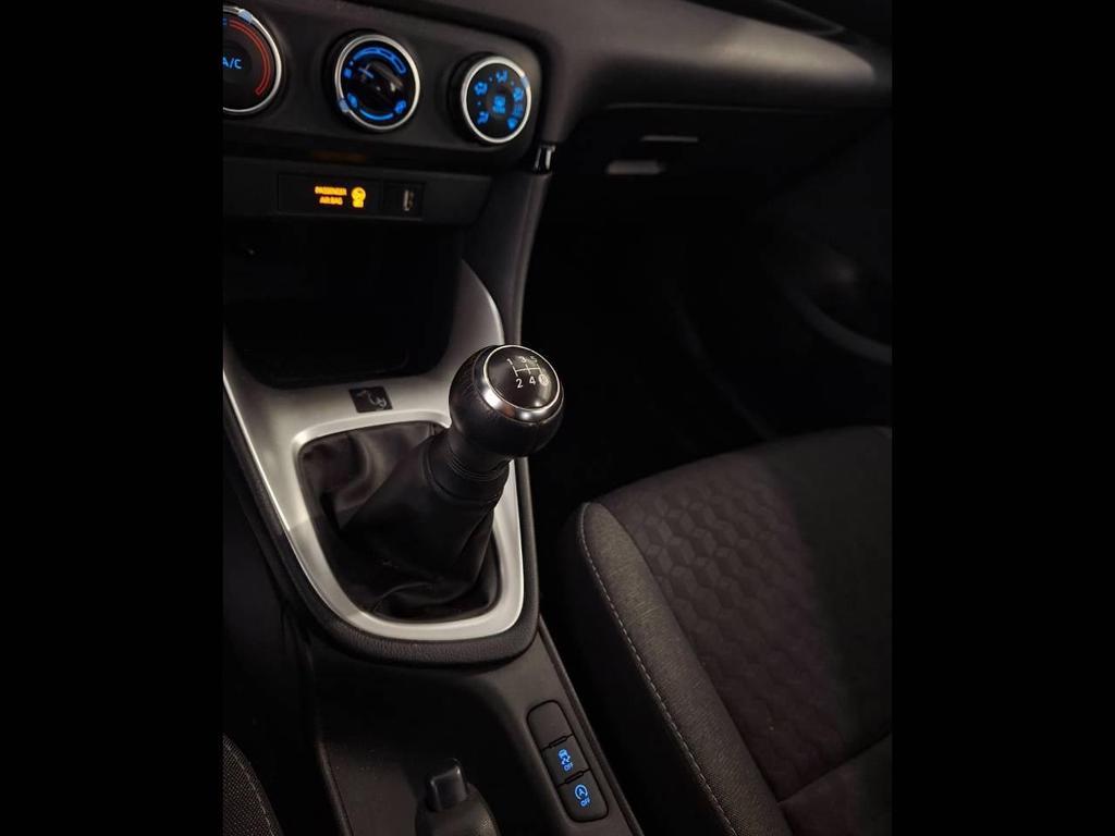 Toyota Yaris 1.0 VVT-i Active