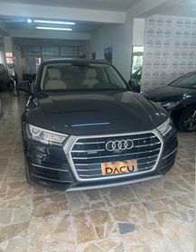 Audi Q5 40 TDI 204 CV quattro S tronic Business