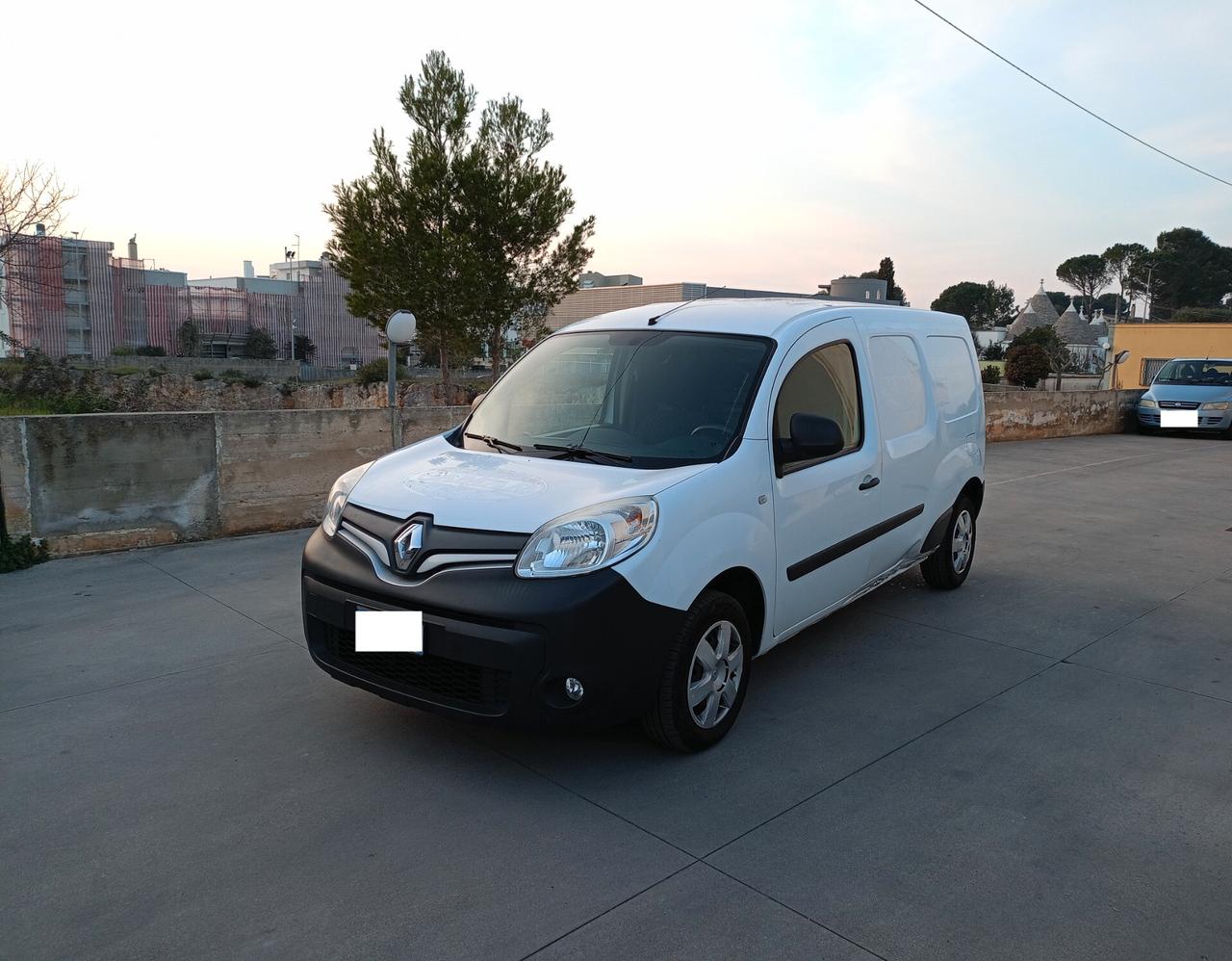 RENAULT KANGO MAXI 1500 DIESEL AUTOCARRO