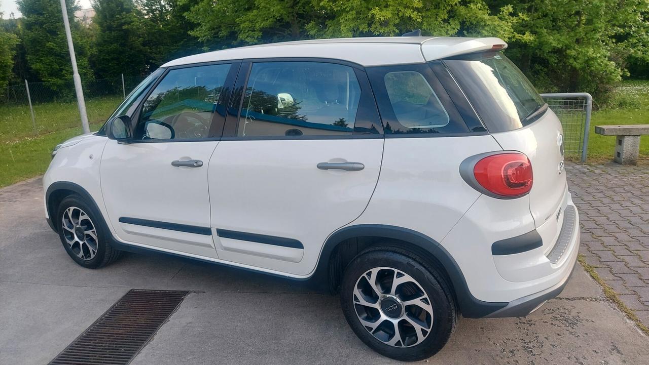 Fiat 500L 1.4 95 CV Cross